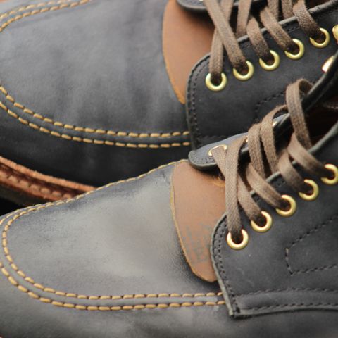 Alden Indy Boot in Horween Navy Snuffed Suede