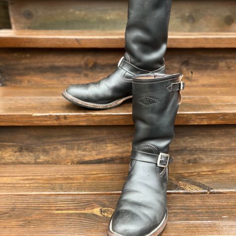 Wesco Mister Lou in Horween Black Chromexcel Horsehide