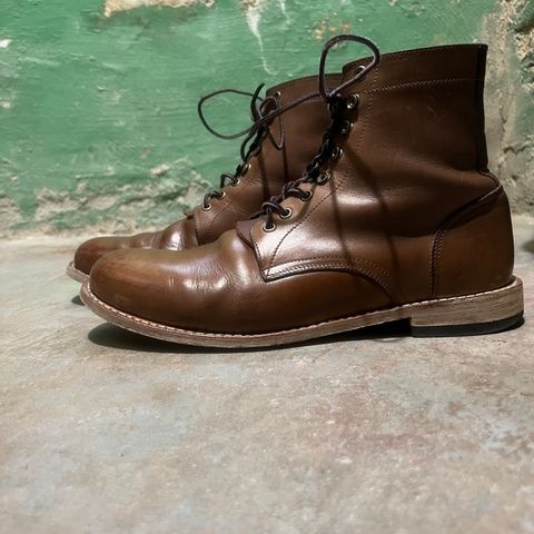 Oak Street Bootmakers Trench Boot in Horween Natural Chromexcel