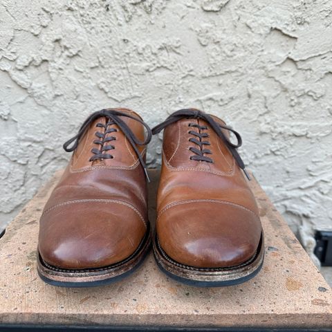 View photo of Viberg Bastion Oxford in Horween Natural Shell Cordovan