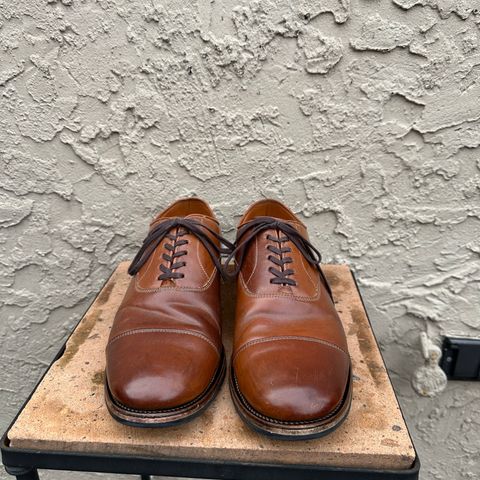 View photo of Viberg Bastion Oxford in Horween Natural Shell Cordovan