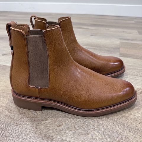 Allen Edmonds Denali Chelsea Boot in Unknown Leather