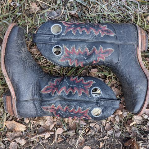 Canada West Brahma 6563-6 in Unknown Leather