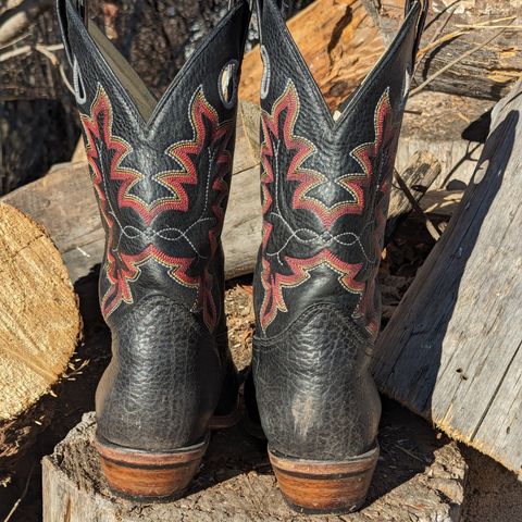 Canada West Brahma 6563-6 in Unknown Leather
