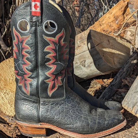 Canada West Brahma 6563-6 in Unknown Leather