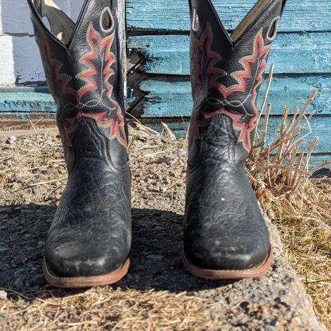 Canada West Brahma 6563-6 in Unknown Leather