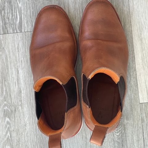 View photo of Benzein The Seventh Chelsea Boot in Horween Natural Chromexcel