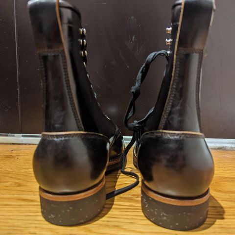 Flame Panda Boondocker in Shinki Black Teacore Horsebutt