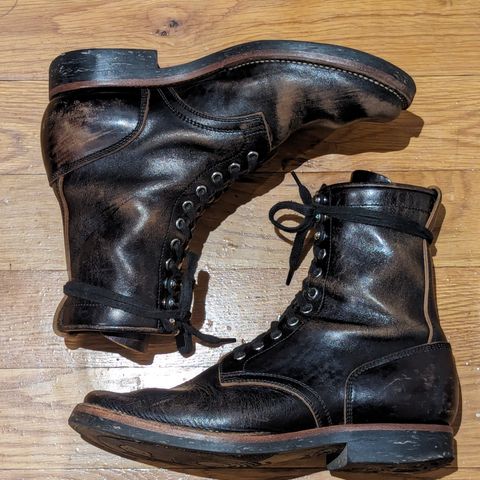 Flame Panda Boondocker in Shinki Black Teacore Horsebutt