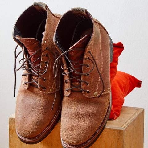 Unsung U 22-1 Slog Boot in Wickett & Craig Chestnut Oiled Latigo Roughout