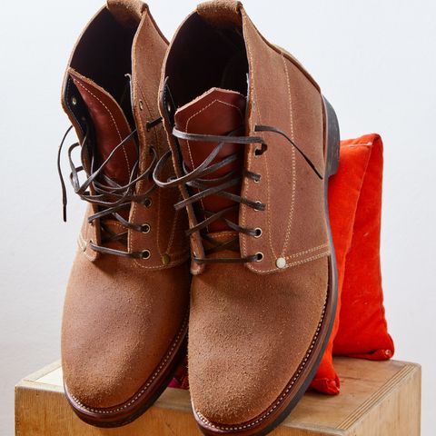 Unsung U 22-1 Slog Boot in Wickett & Craig Chestnut Oiled Latigo Roughout