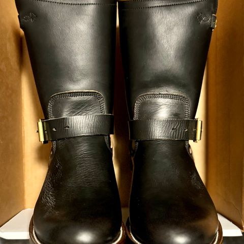Role Club Engineer Boots in Super Horsehide CXL