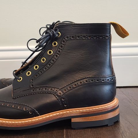 Tricker's Stow Country Boot in Horween Black Chromexcel