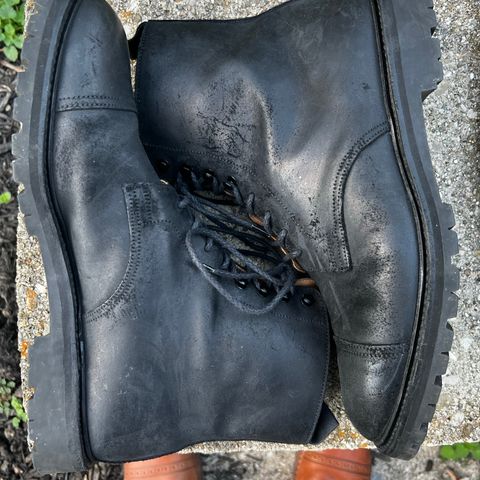 Crockett & Jones Coniston in Black Roughout Suede
