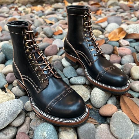 Quan Shoemaker Unlisted Model in Maryam Black Horsebutt