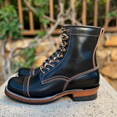 Quan Shoemaker Unlisted Model in Maryam Black Horsebutt