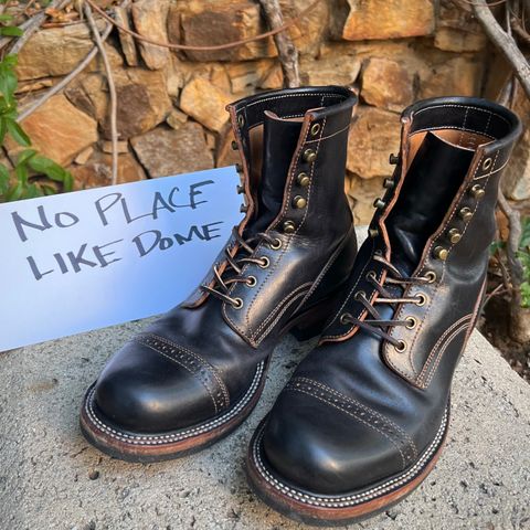 Quan Shoemaker Unlisted Model in Maryam Black Horsebutt