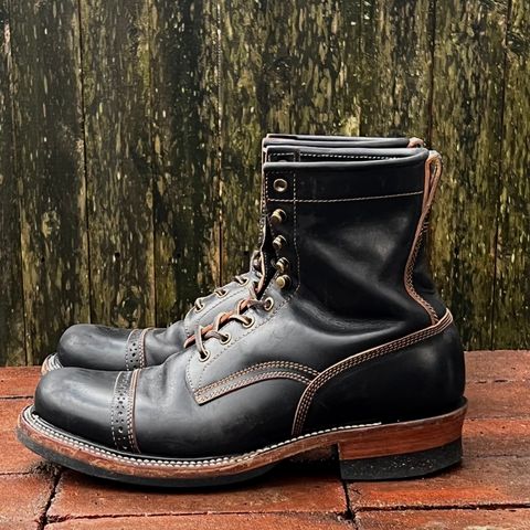 Quan Shoemaker Unlisted Model in Maryam Black Horsebutt