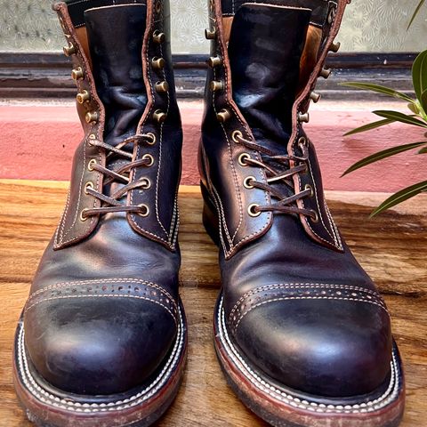 Quan Shoemaker Unlisted Model in Maryam Black Horsebutt
