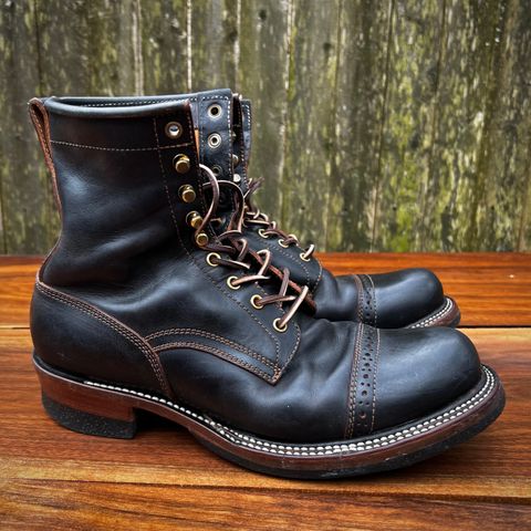 View photo of Quan Shoemaker Unlisted Model in Maryam Black Horsebutt