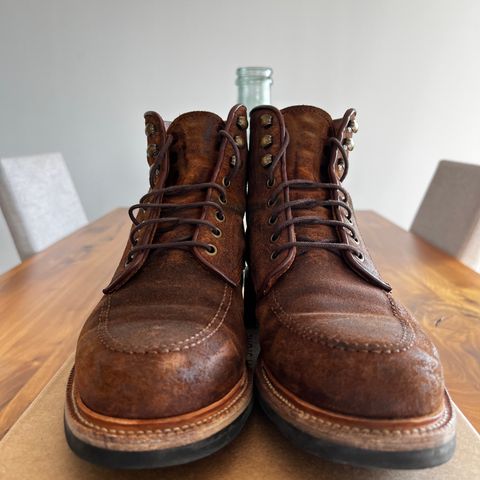 Parkhurst The Niagara in C.F. Stead Light Brown Waxy Commander Suede