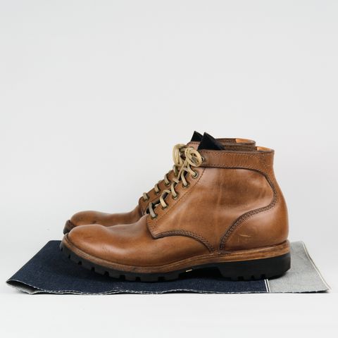 View photo of BHHB Baller Collar Standard in Horween Natural Chromexcel