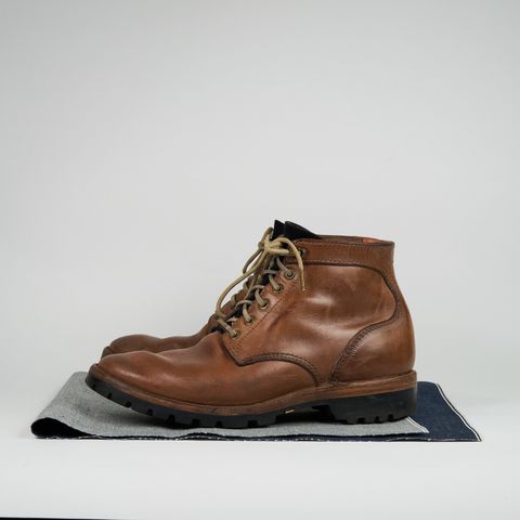 View photo of BHHB Baller Collar Standard in Horween Natural Chromexcel