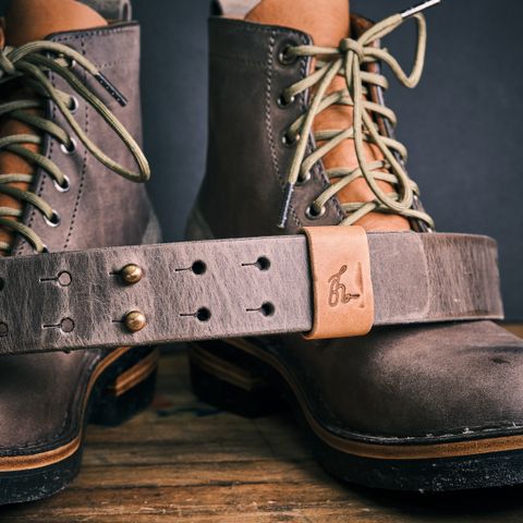 BHHB 7 Hole Standard in Horween Steel Predator & Horween Toasted Tan Dublin