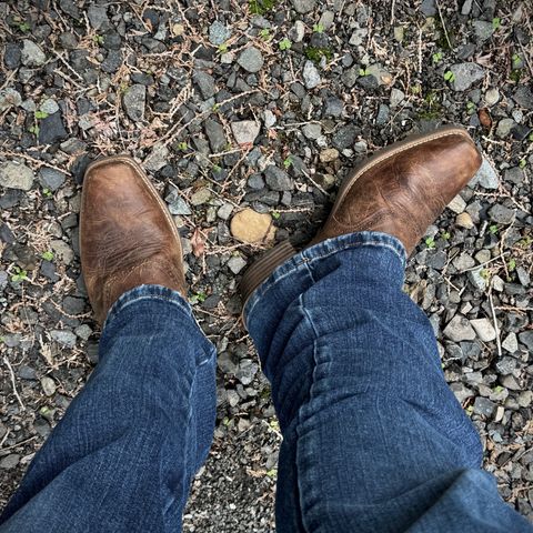 View photo of Ariat Hybrid Roughstock in Fiery Brown Crunch