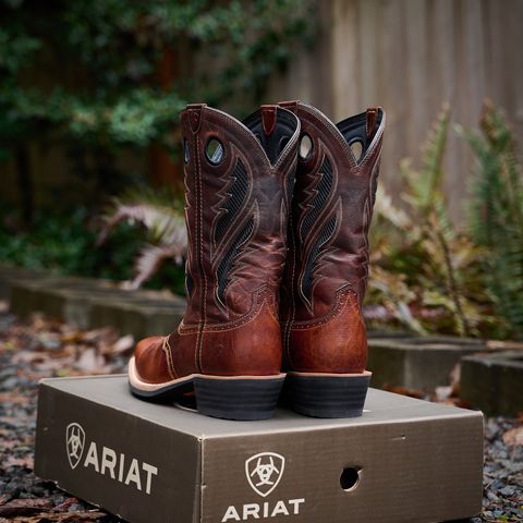 View photo of Ariat Heritage Roughstock VentTEK in Unknown Material