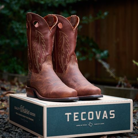 View photo of Tecovas The Parker in Briar Bullhide