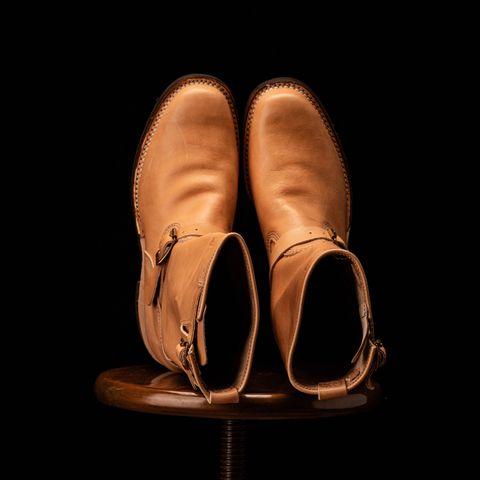 Wesco Boss Engineer Boot in Horween Natural Essex