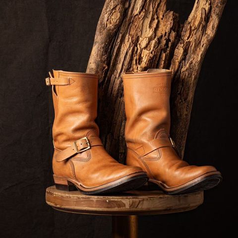 Wesco Boss Engineer Boot in Horween Natural Essex