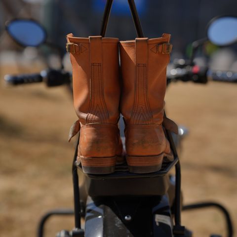 Wesco Boss Engineer Boot in Horween Natural Essex