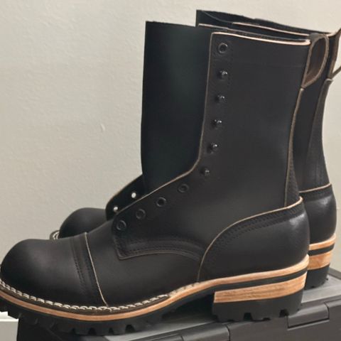 Nicks MTO in Horween Black Waxed Flesh