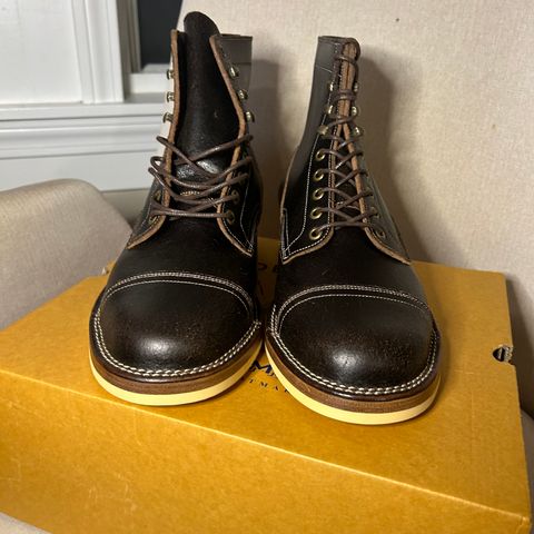 Onderhoud SBC01 in Horween Java Waxed Flesh
