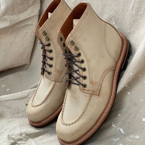 Grant Stone Brass Boot in Ghost Burro
