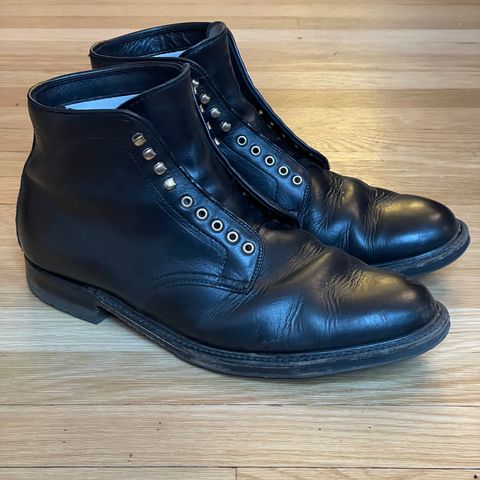 View photo of Alden Plain Toe Boot in Horween Black Chromexcel