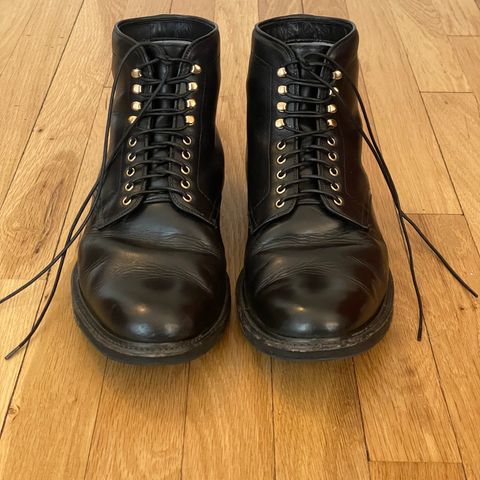 View photo of Alden Plain Toe Boot in Horween Black Chromexcel