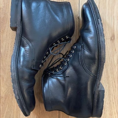 View photo of Alden Plain Toe Boot in Horween Black Chromexcel