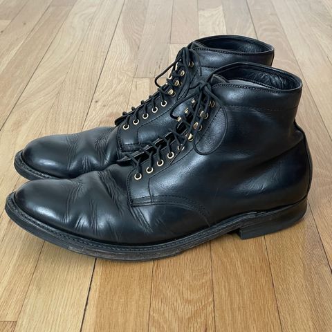 View photo of Alden Plain Toe Boot in Horween Black Chromexcel