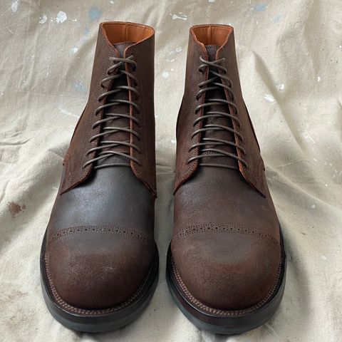 View photo of Viberg Service Boot BCT in C.F. Stead Snuff Waxy Commander Suede