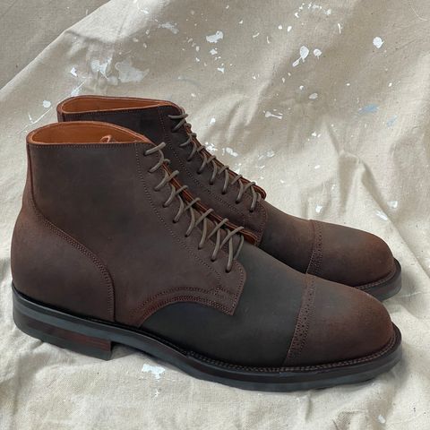 View photo of Viberg Service Boot BCT in C.F. Stead Snuff Waxy Commander Suede