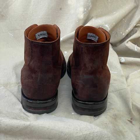 View photo of Viberg Service Boot BCT in C.F. Stead Snuff Waxy Commander Suede