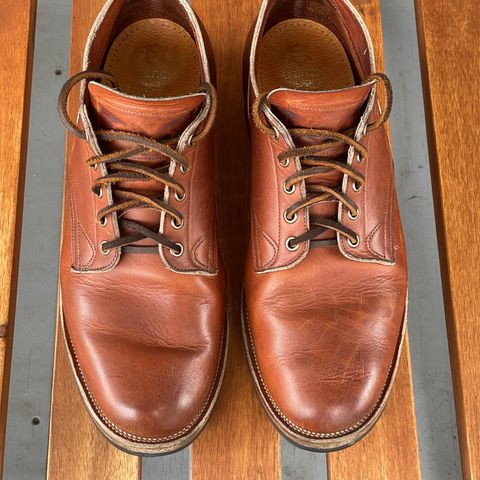 View photo of Viberg 145 Oxford in Horween Saddle Tan Chromepak