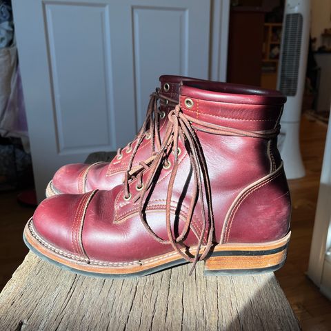 View photo of Kustom Kraft Model 1 in Horween Color 8 Chromexcel