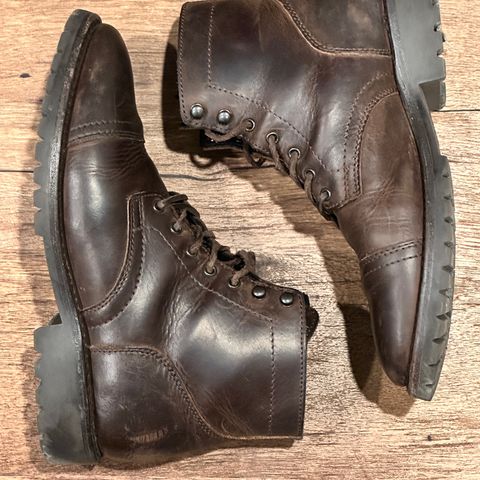 Thursday Captain in Tobacco Rugged & Resilient