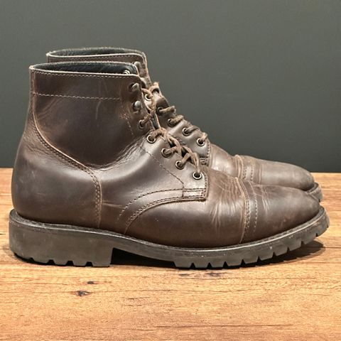 Thursday Captain in Tobacco Rugged & Resilient