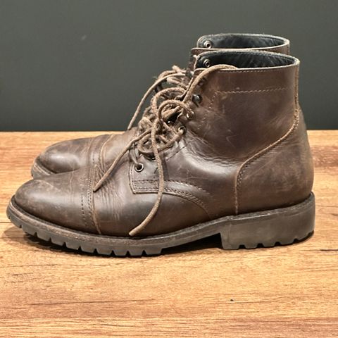 Thursday Captain in Tobacco Rugged & Resilient