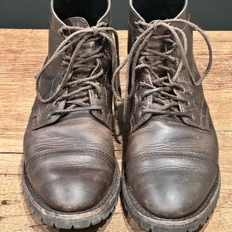 Thursday Captain in Tobacco Rugged & Resilient
